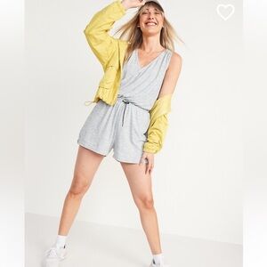 Old Navy Breathe ON Cross-Front V-Neck Romper Gray Women’s XL Nursing Friendly